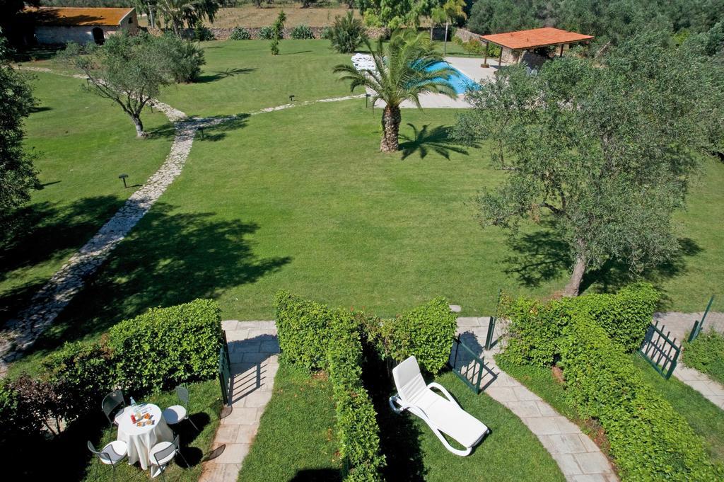 Tenuta Badessa กาซาลาบาเต ภายนอก รูปภาพ