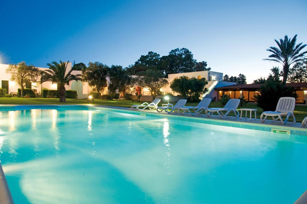 Tenuta Badessa กาซาลาบาเต ภายนอก รูปภาพ